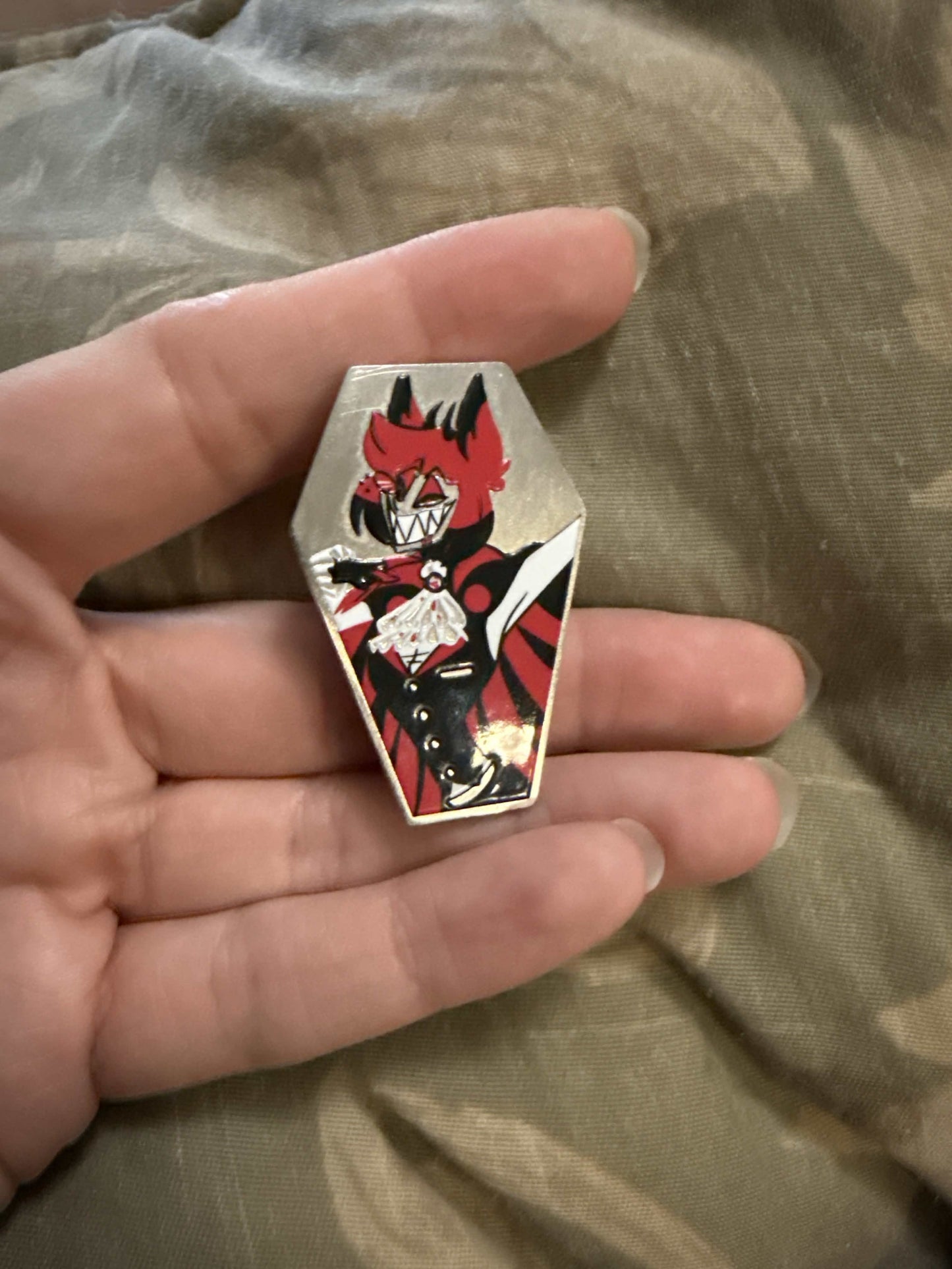 In-hands Vampire Metal As-Is (pin club access)