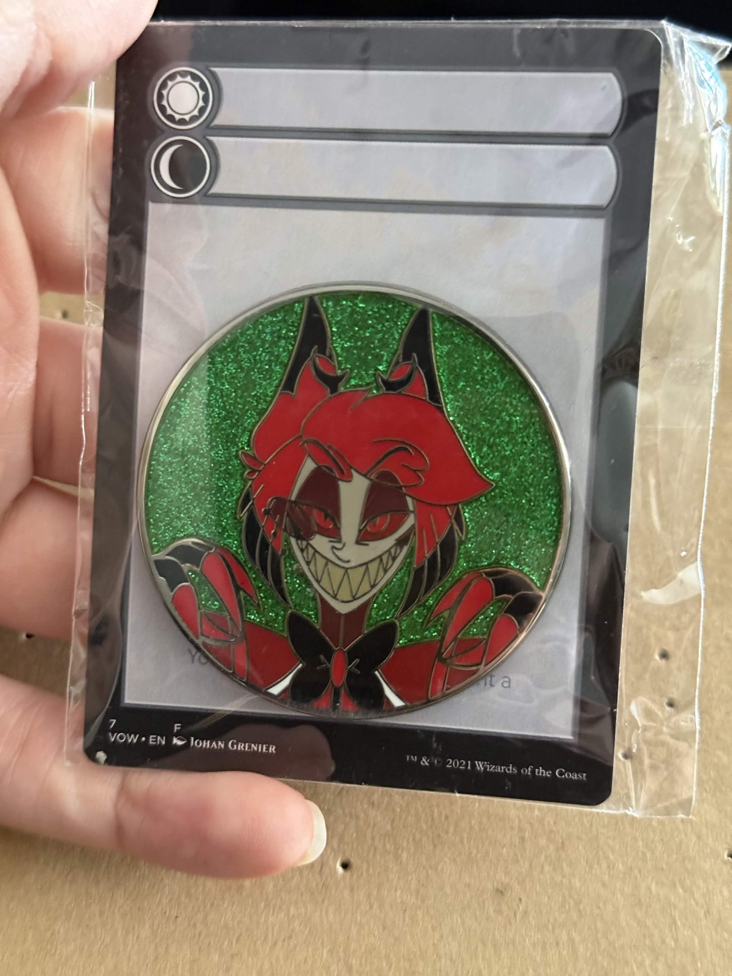 Pin club exclusive de-stash